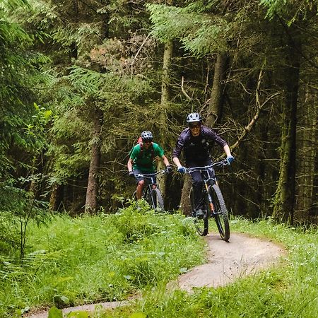 Momarco Forest Cove Tanay Eksteriør bilde